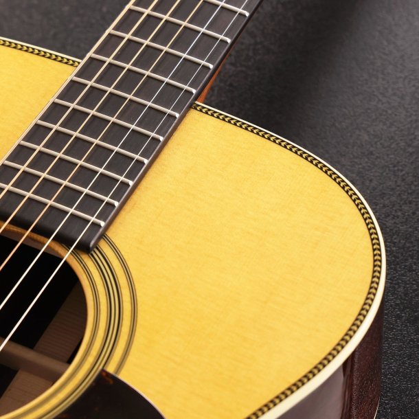 C.F. Martin 000-28 Shawn Mendes Acoustic Guitar Natural